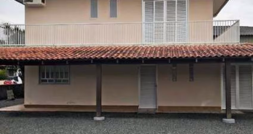 Sobrado à Venda no Bairro Praia Grande  São Francisco do Sul/SC &amp;#127754;&amp;#127969;