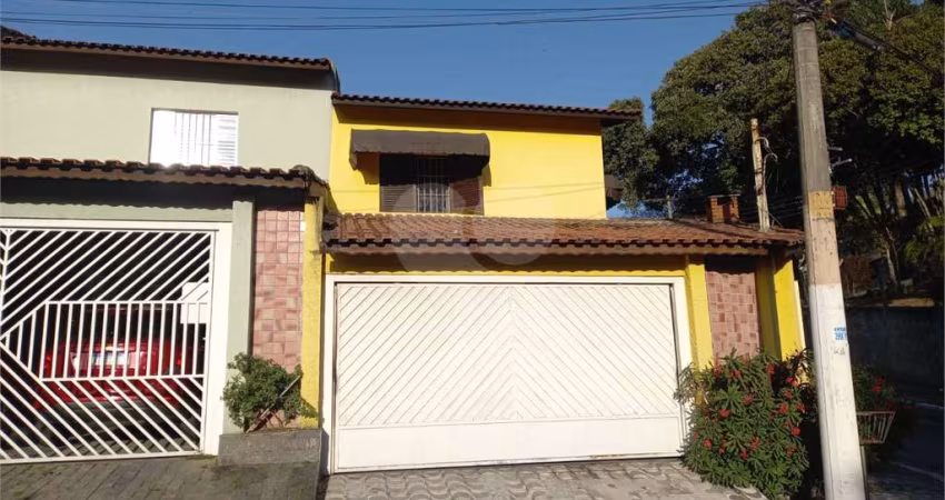 Sobrado no Jd. Virginia Bianca 3 quartos 1 suíte