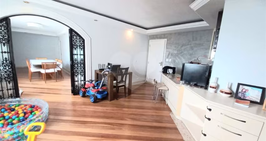 Apartamento, 4 dormitórios, 1 suíte, 2 vagas, à venda em Santana, em São Paulo