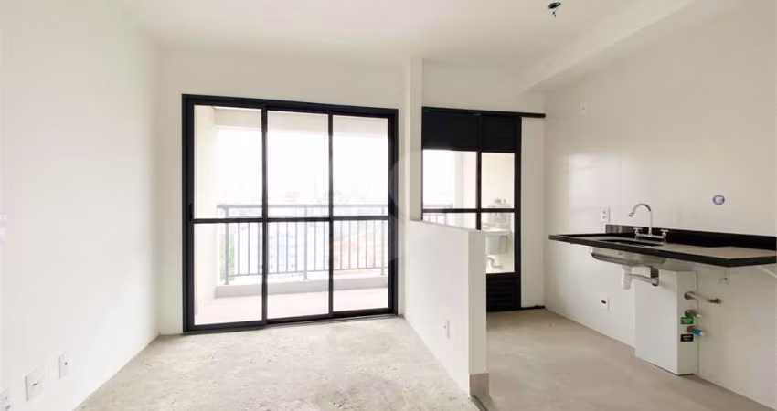 Apartamento novo ao lado do metrô Parada Inglesa 2 dormitórios