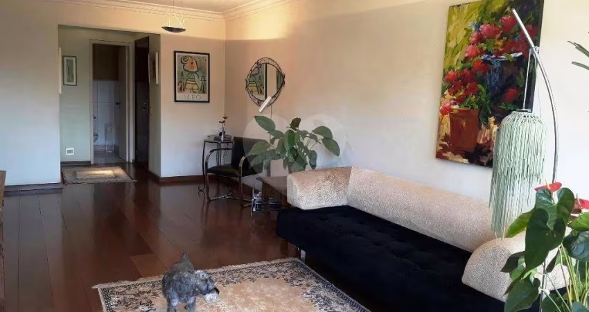 Belíssimo apartamento com 153 m² de área útil