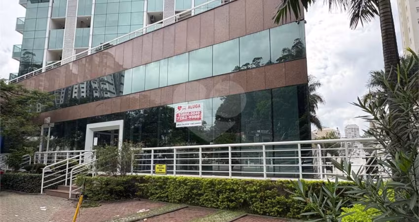 Imóvel Comercial Amplo com Segurança e Conforto!