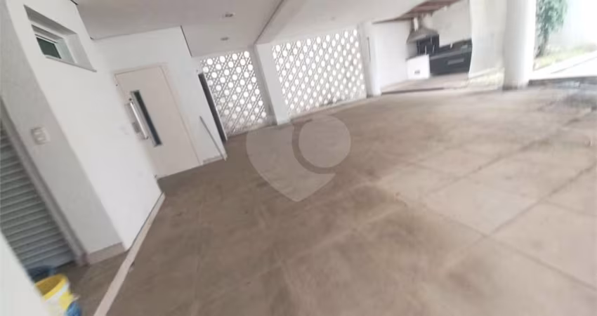 Condominio Alto Padrão0- Casa - 700 m2 - Tucuruvi - 5 suite - 6 vagas .