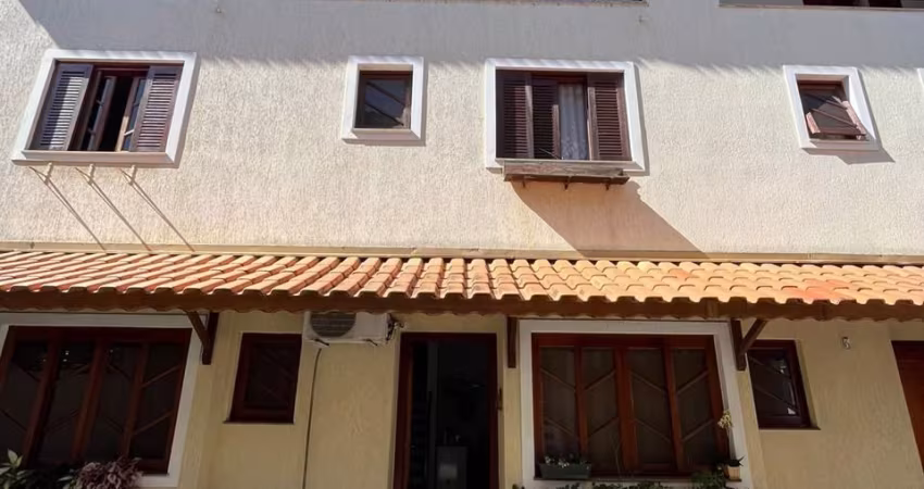 Sobrado em condominio fechado para venda no Tremembé com 3 dormitórios (1 suíte).
