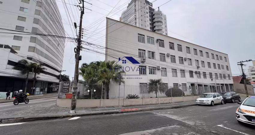 Apartamento 2 Dormitórios com Móveis Planejados – Bairro Estreito, Florianópolis