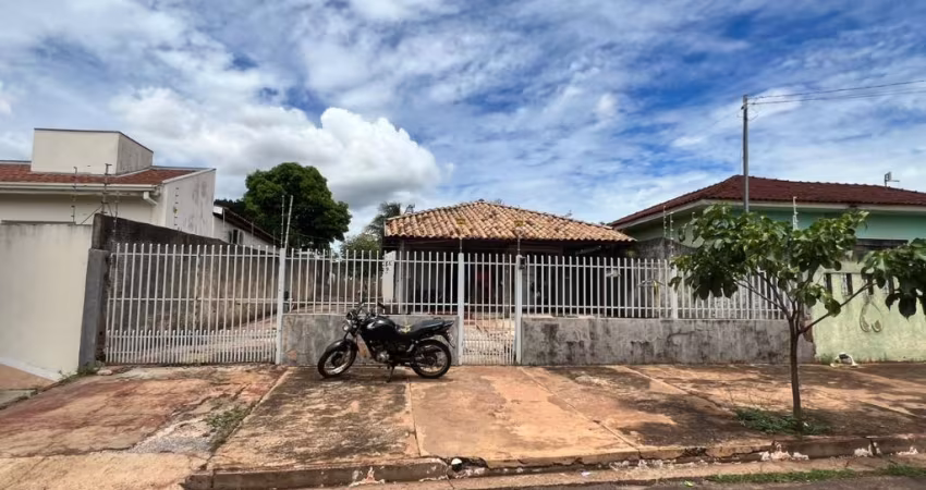 Guanandi com amplo terreno