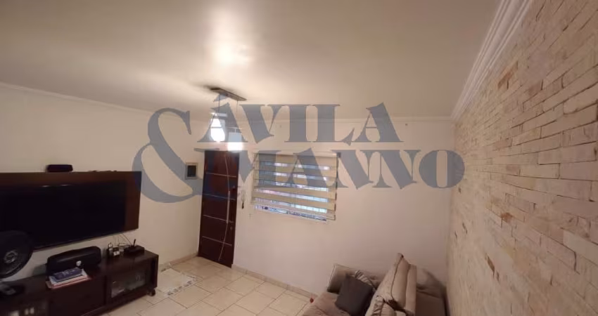 Casa de Condomínio com 2 quartos na Vila Ema.