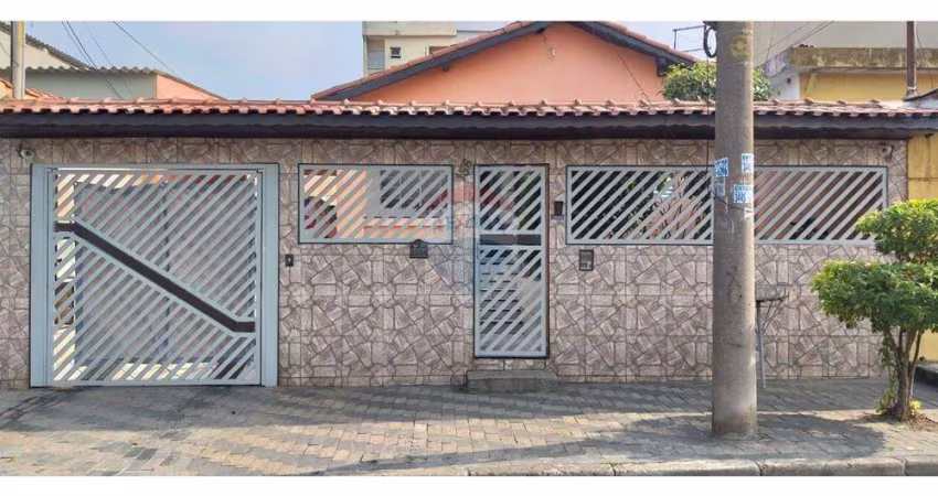 Ótima casa térrea com 3 quartos e edícula completa, localizada na rua Padre Augusto Rizzi 156, Jardim Ana Maria, Santo André R$ 440.000!!!