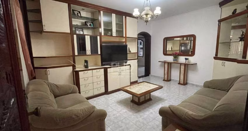 Excelente Casa Assobradada no Pq Erasmo em SA