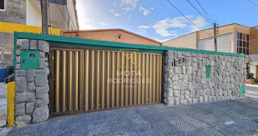 Casa c/ 323m2 e 578m2 de terreno ideal para clínicas!