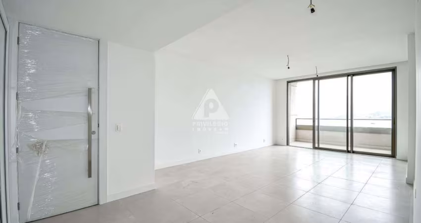 RIO BY YOO. Apartamentos luxuosos de 3 quartos, suíte, vaga e infraestrutura completa. A venda no Flamengo