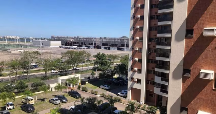 Apartamento 2 quartos,1 suíte, 2 vagas de garagem na Barra Olímpica