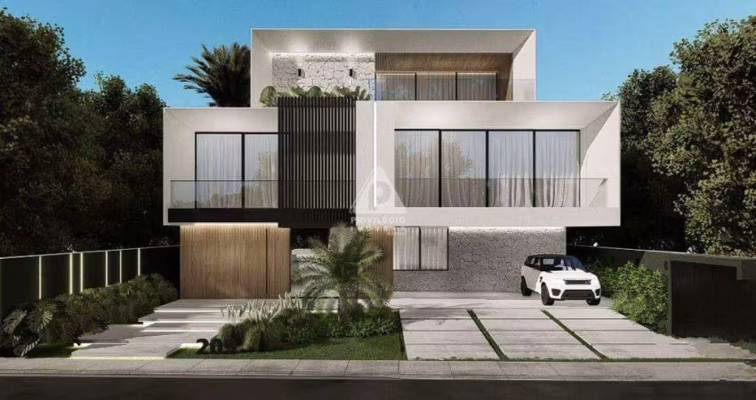 LUXUOSO TRIPLEX - NO CONDOMÍNIO DEL LAGO II - BARRA DA TIJUCA- 5 SUÍTES , PISCINA, SAUNA, HIDROMASSAGEM, ÁREA GOURMET