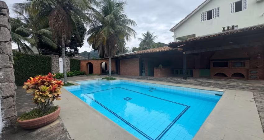 CASA 5 QUARTOS Á VENDA NO CONDOMÍNIO PORTO DOS CABRITOS - BARRA DA TIJUCA