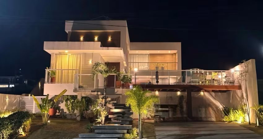 Casa a venda 4 suítes PORTEIRA FECHADA  no Alphaville Litoral Norte 3