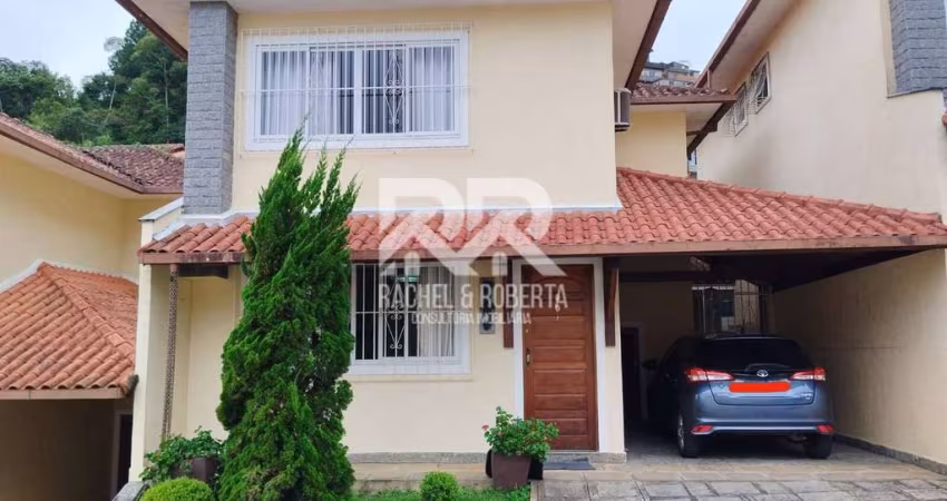 Linda Casa em Condomínio em Araras