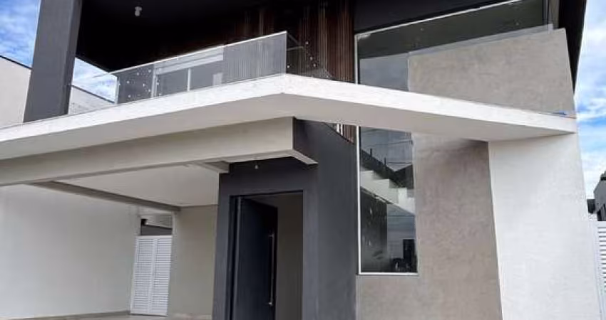 CASA À VENDA COM 4 SUÍTES (1 SUÍTE NO TÉRREO) GRAN VILLE SÃO VENÂNCIO - ITUPEVA/SP!