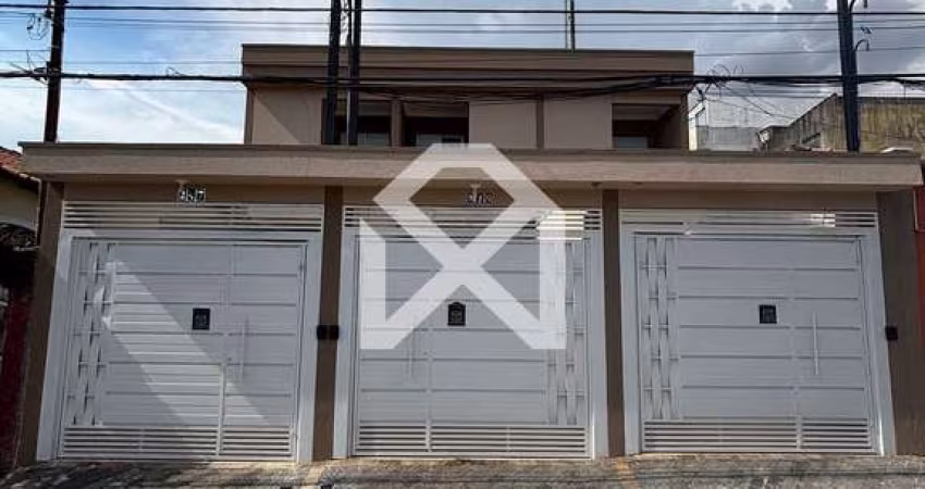 Sobrado à venda com 100m2, 3 dormitórios, 1 suíte, 2 vagas de garagem, Churrasqueira, Vila Nhocune,