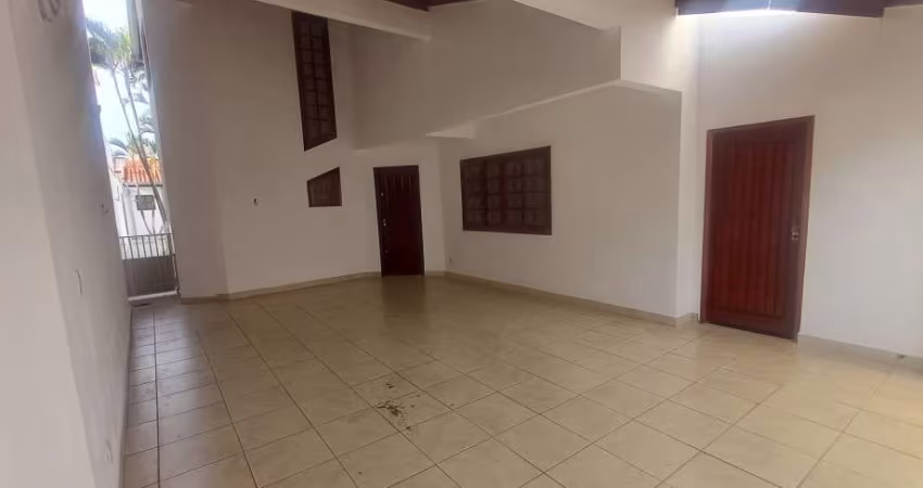 Casa no Bairro JARDIM ESTORIL na cidade de  BAURU;