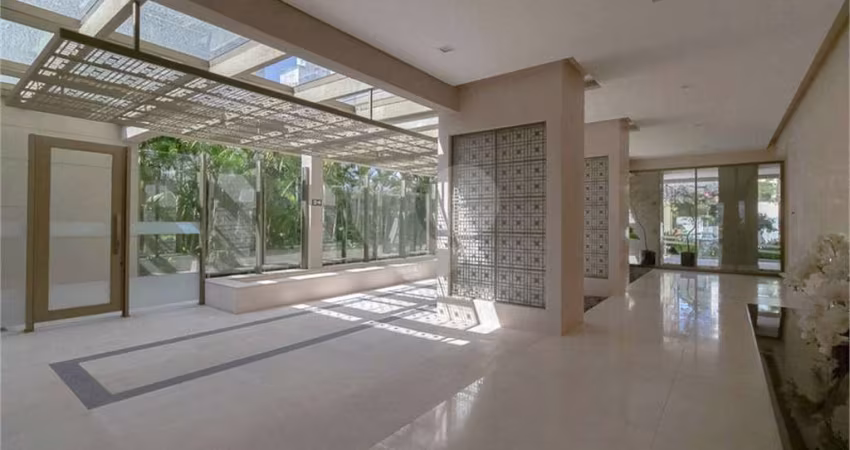 Apartamento com 3 quartos à venda em Vila Clementino - SP