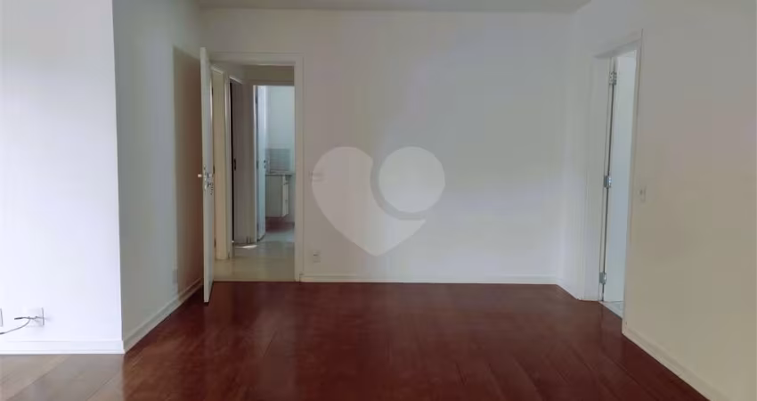 Apartamento com 3 quartos à venda ou para locação em Real Parque - SP