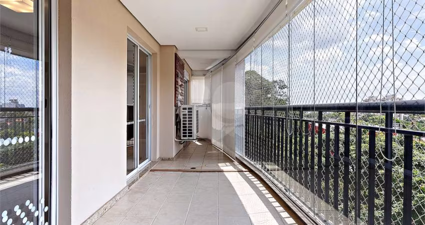 Apartamento com 3 quartos à venda ou para locação em Santo Amaro - SP