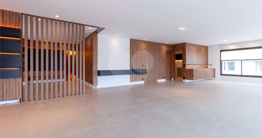 Apartamento com 5 quartos à venda em Santa Cecília - SP