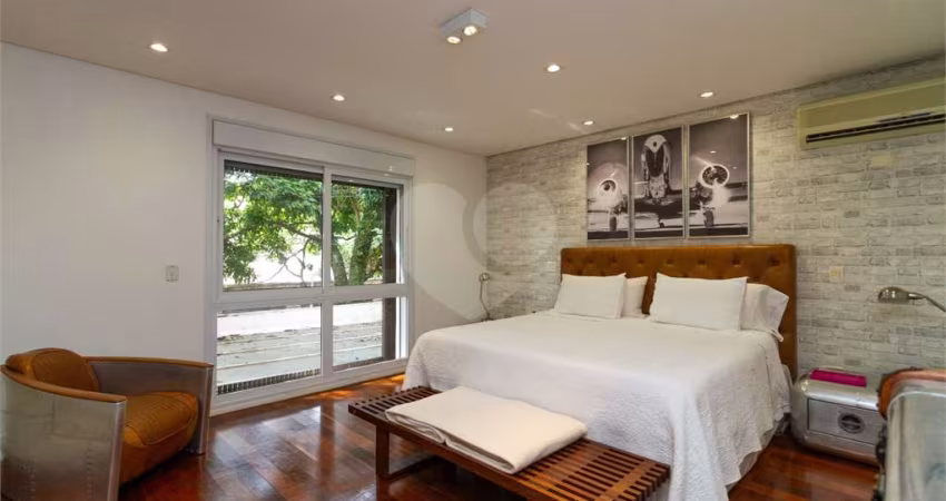 Casa com 4 quartos à venda ou para locação em Jardim América - SP