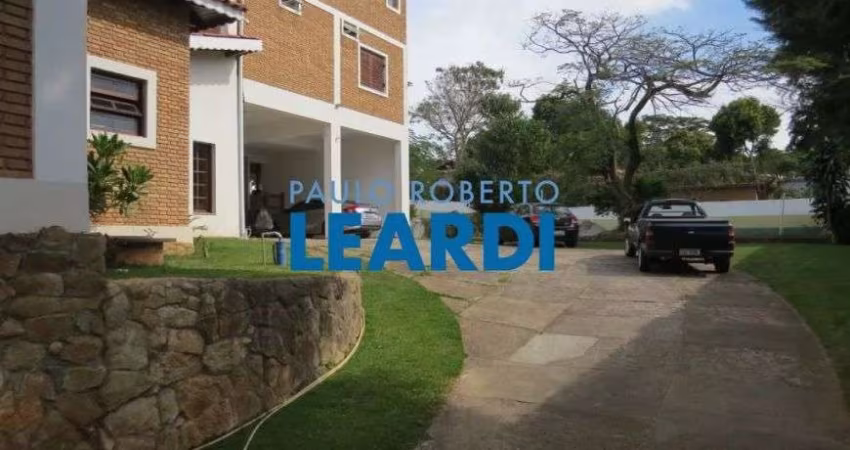 CASA ASSOBRADADA - JARDIM ESTÂNCIA BRASIL - SP