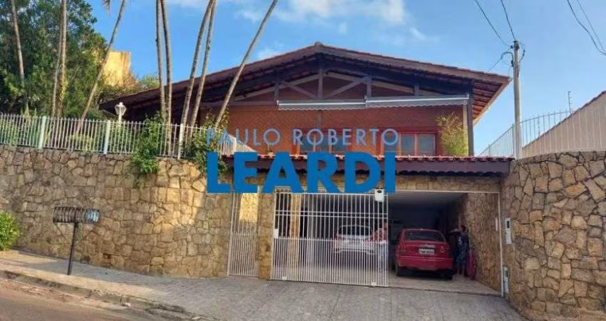 CASA ASSOBRADADA - VILA ESPERIA OU GIGLIO - SP