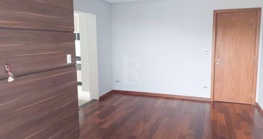 Apartamento em Jardim Satélite  -  São José dos Campos