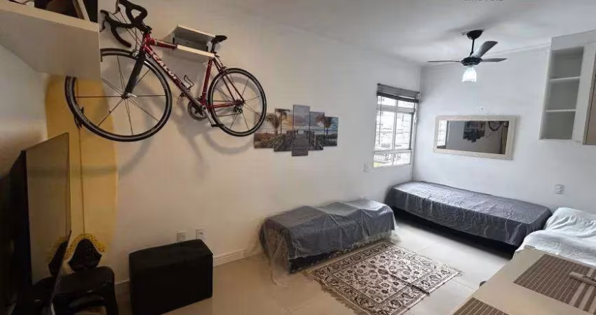 Vendo linda kitnet toda reformada e mobiliado na Ponta da Praia em Santos