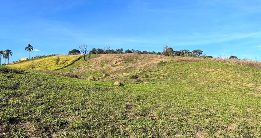 Vende-se terreno com a vista perfeitra para voce;