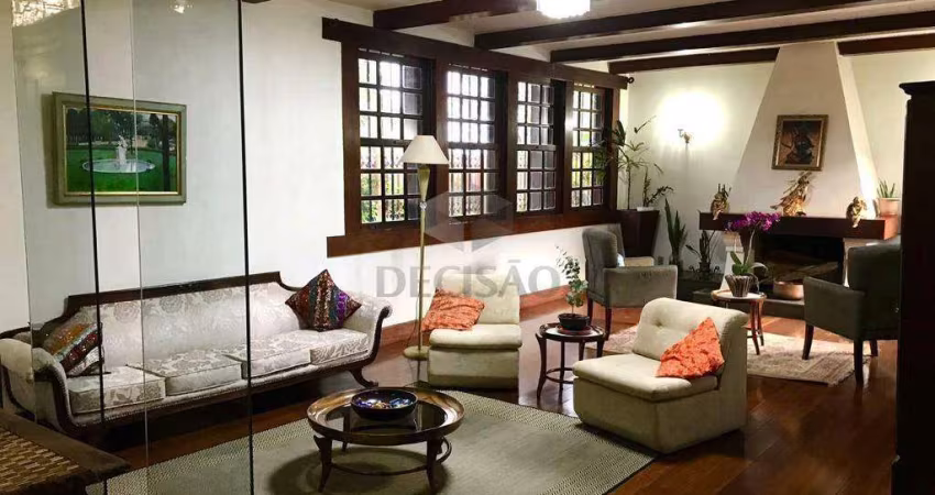 Casa à venda, 4 quartos, 1 suíte, 4 vagas, Mangabeiras - Belo Horizonte/MG