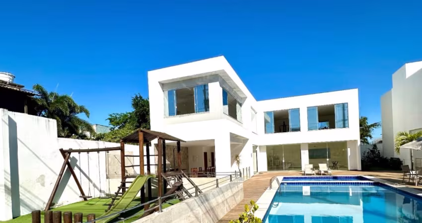 LINDA CASA À VENDA EM IPITANGA. CONDOMÍNIO FECHADO R$ 795.000,00.
