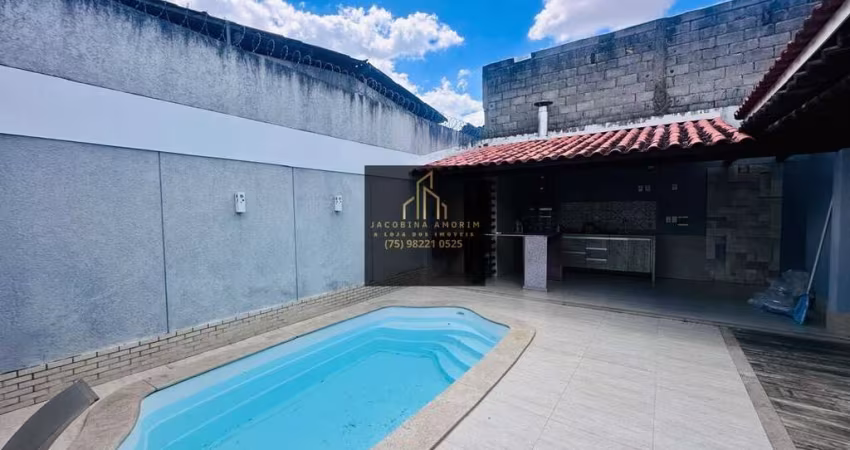 Casa em rua segura no Sim com piscina e area gourmet