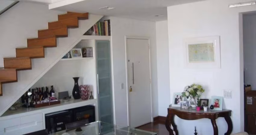 Apartamento-Duplex - Mobiliado