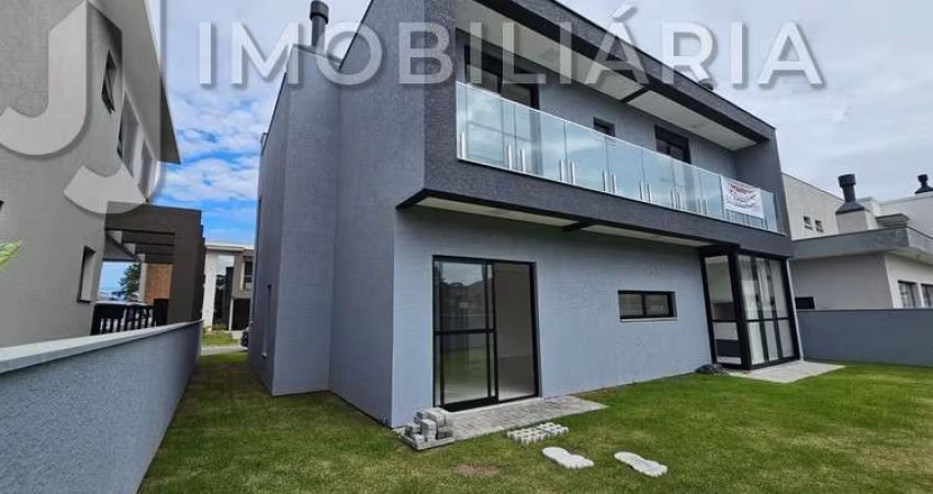 Casa Residencial com 4 quartos  à venda, 242.72 m2 por R$1590000.00  - Sao Joao Do Rio Vermelho - Florianopolis/SC