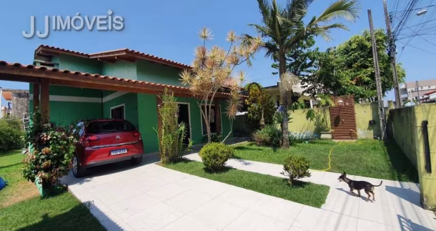 Casa Residencial com 3 quartos  à venda, 132.00 m2 por R$750000.00  - Ingleses Do Rio Vermelho - Florianopolis/SC