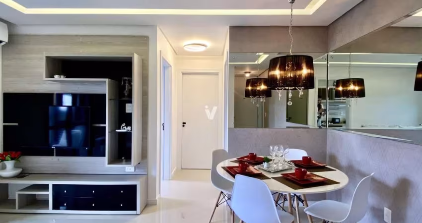 Apartamento de 2 dormitórios com vaga de garagem no bairro Uglione
