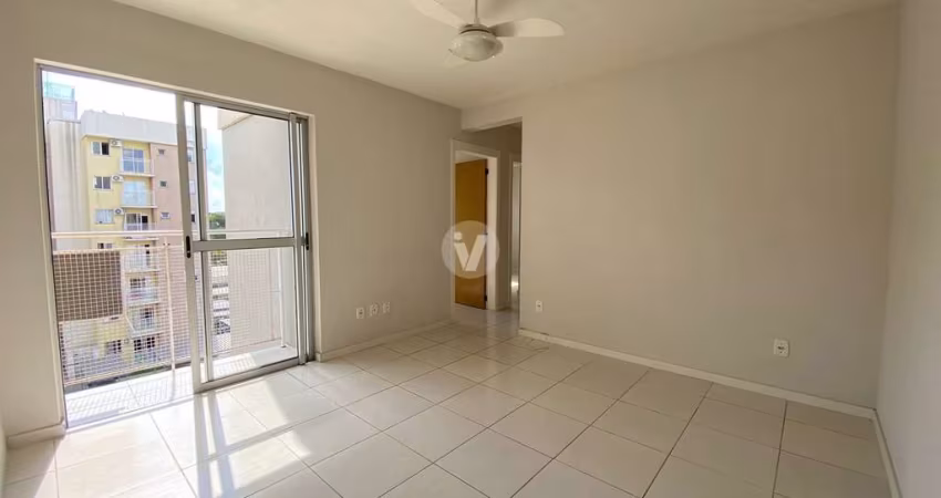 Apartamento 3 dormitórios e garagem em condomínio fechado