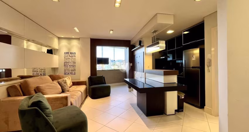 Apartamento de 2 dormitórios com sacada gourmet e vaga no N. Sra de Lourdes