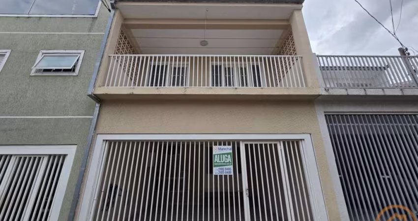 Sobrado com 3 quartos  para alugar, 120.00 m2 por R$2500.00  - Boqueirao - Curitiba/PR