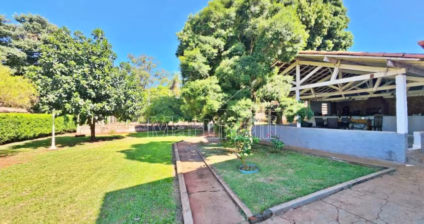 Sobrado de 610m² de área construida à venda, próximo ao Pesqueiro Casagrande - Ribeirão Preto/SP.