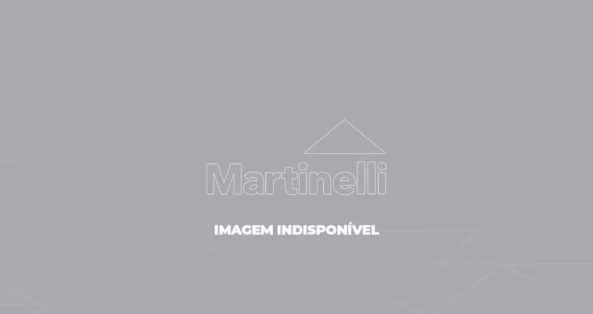 Sobrado Alto Padrão de 560m² de área construida à venda, próximo à Avenida das Caravelas - Capitólio/MG.