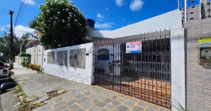 Oportunidade! Casa 5/4 sendo 03 Suites No Conj Ponta Negra
