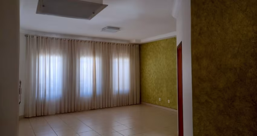 Casa à Venda R$ 960.000,00. Localização: Alto da Boa Vista, Ribeirão Preto - SP