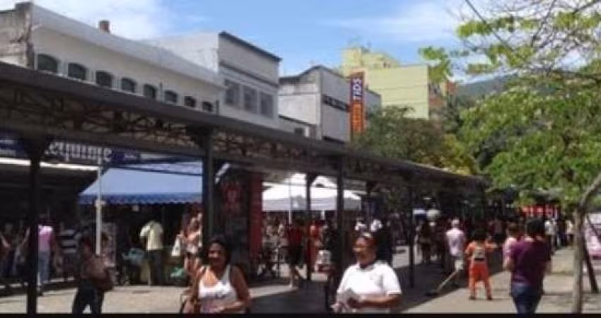 Prédio à venda na Avenida Cônego de Vasconcelos, Bangu, Rio de Janeiro