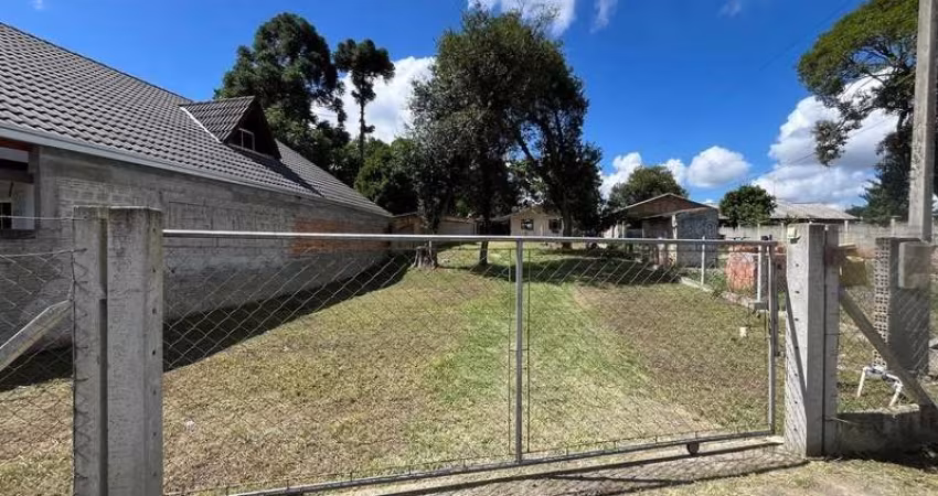 TERRENO ESPAÇOSO NOS PESSEGUEIROS/BUGRE