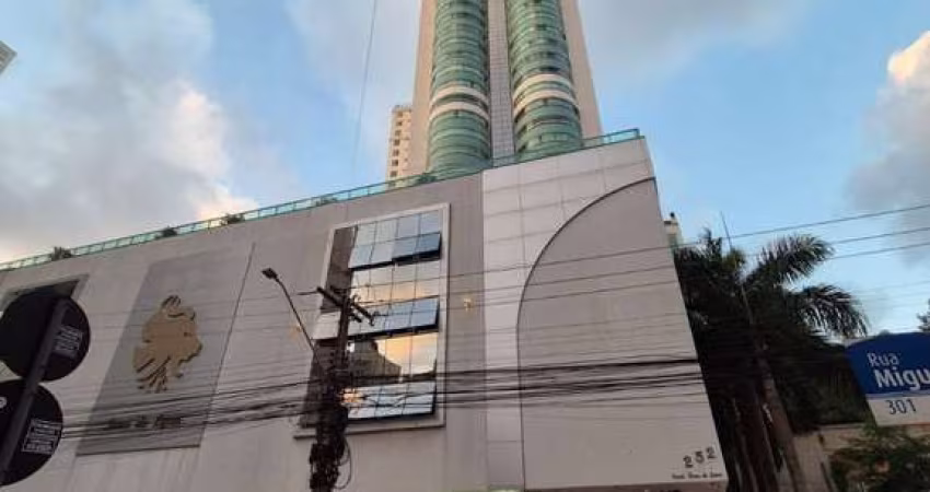 Apartamento com 3 quartos à venda na Rua Miguel Matte, Pioneiros, Balneário Camboriú